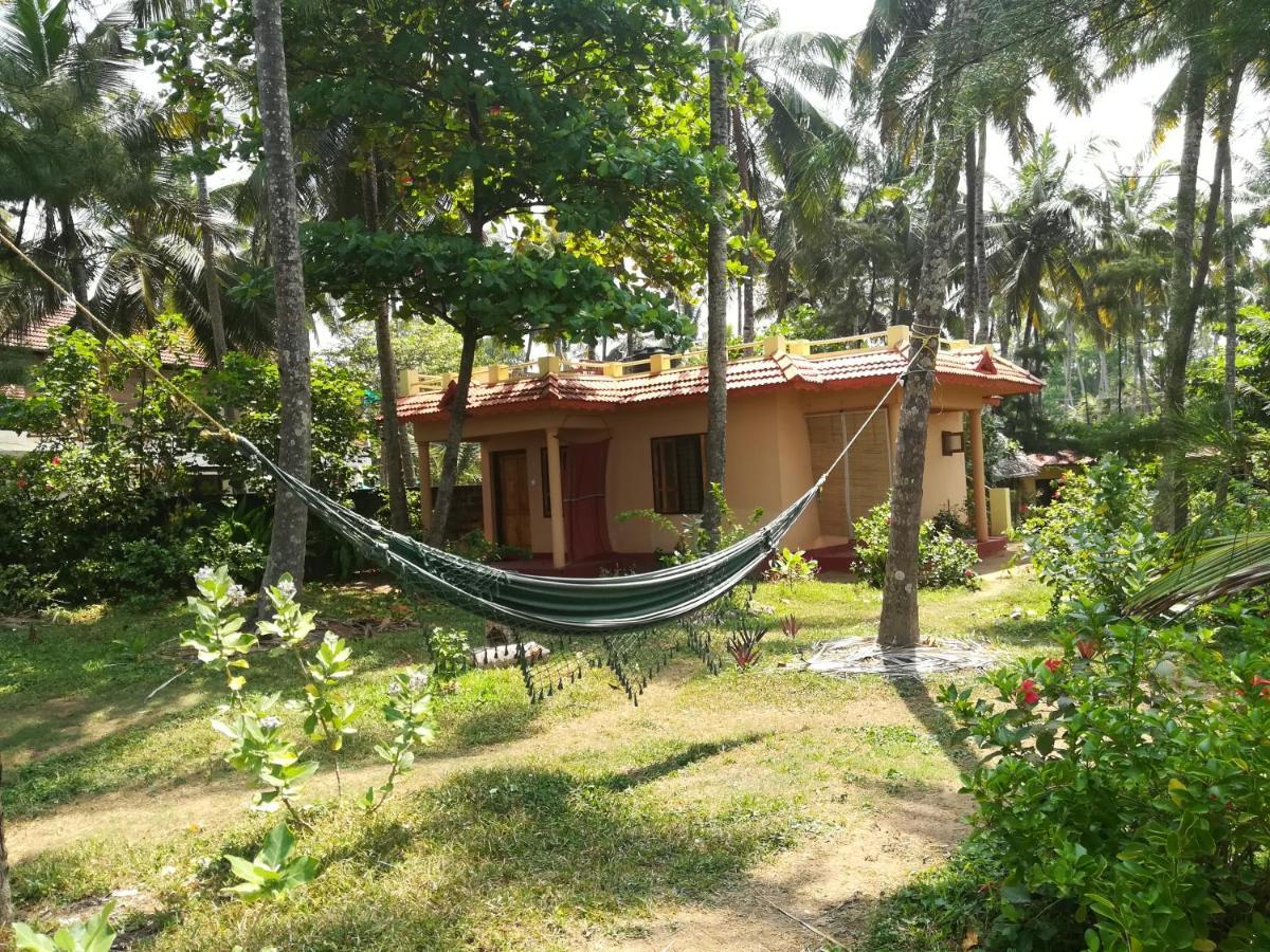 Sukriti Beach Resort วาร์คาลา ภายนอก รูปภาพ
