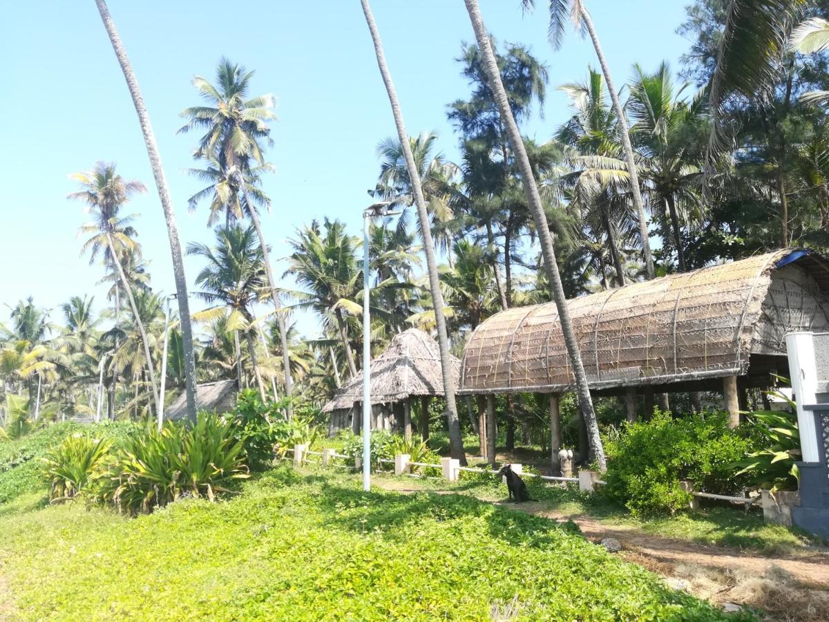 Sukriti Beach Resort วาร์คาลา ภายนอก รูปภาพ
