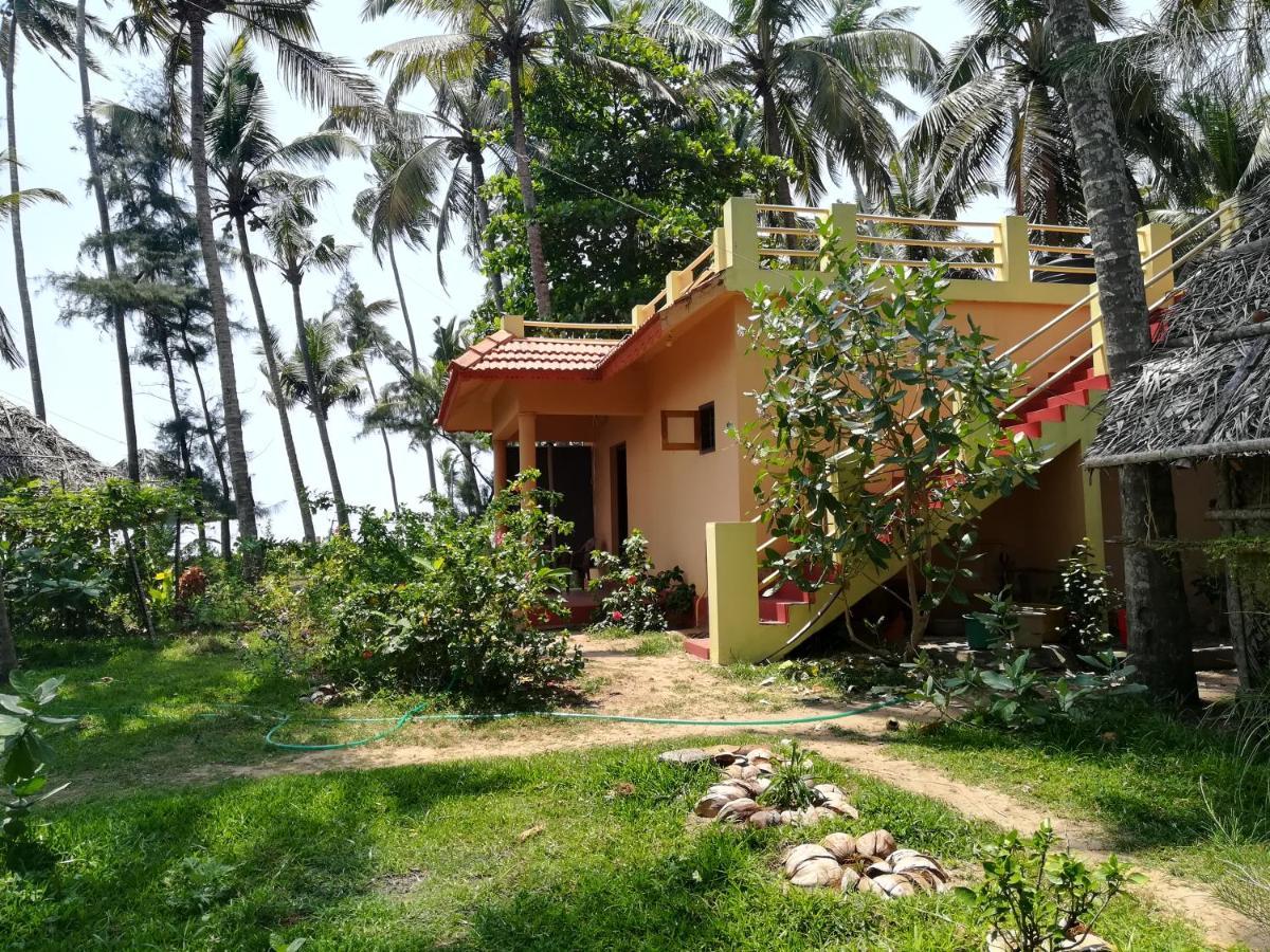 Sukriti Beach Resort วาร์คาลา ภายนอก รูปภาพ