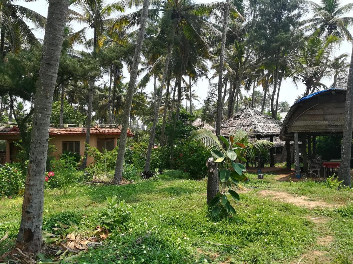 Sukriti Beach Resort วาร์คาลา ภายนอก รูปภาพ