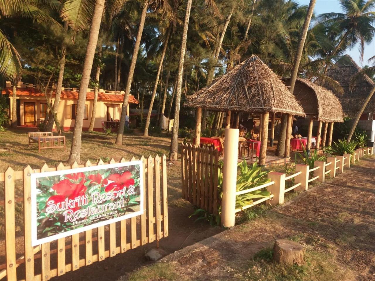 Sukriti Beach Resort วาร์คาลา ภายนอก รูปภาพ