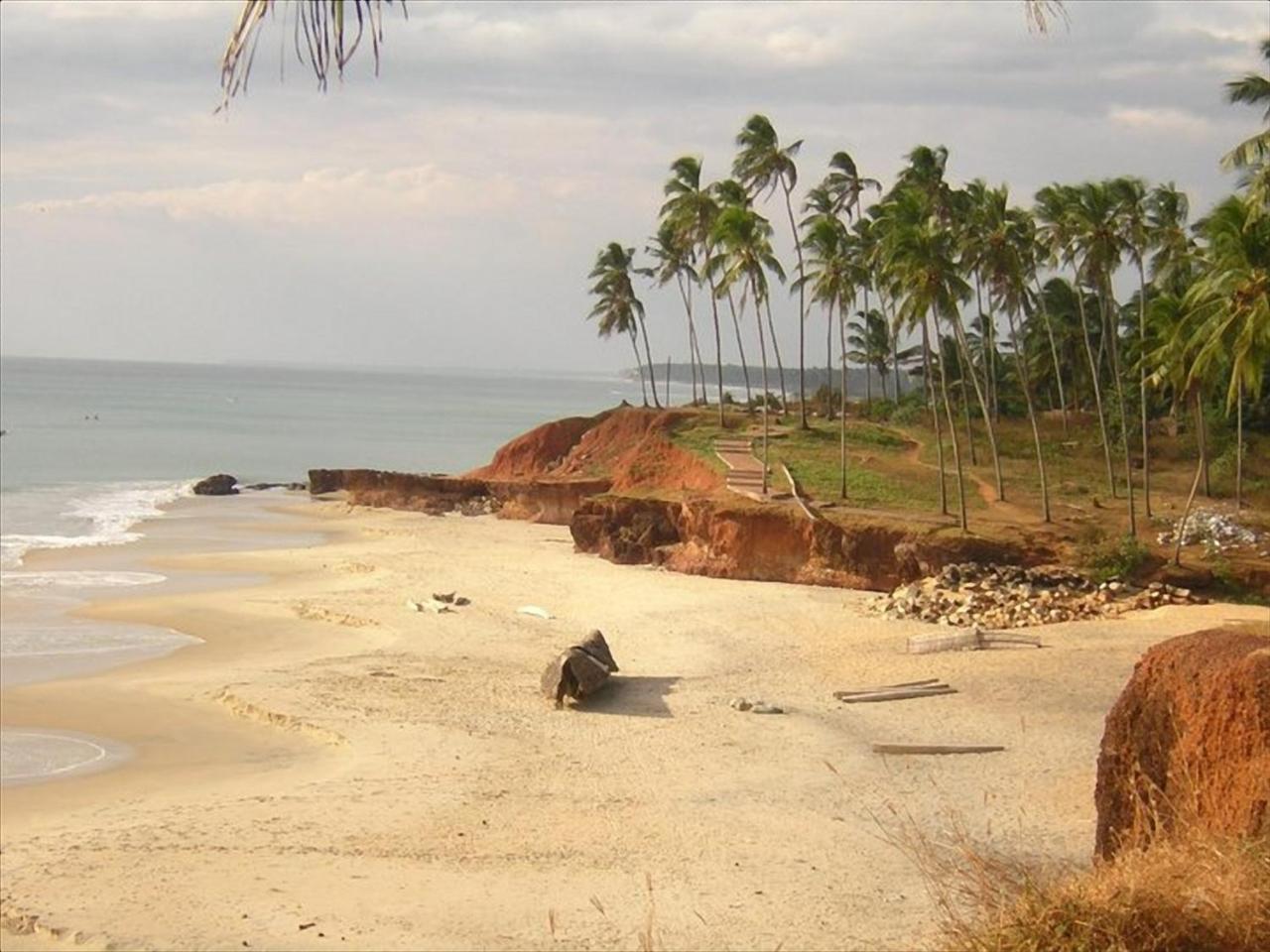 Sukriti Beach Resort วาร์คาลา ภายนอก รูปภาพ
